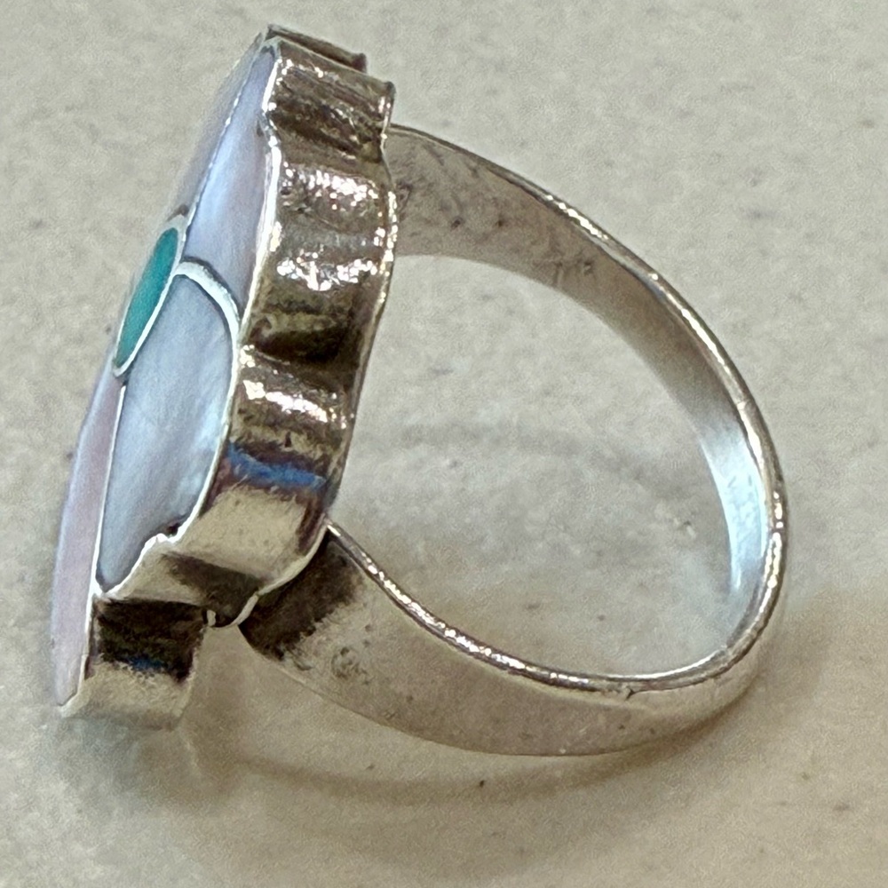 Floral Silver Ring! - Picture 4 of 6